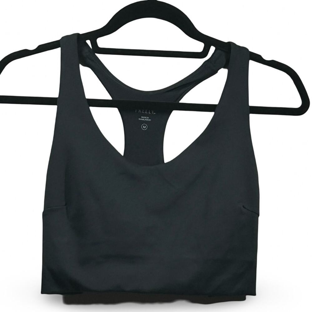 Freely Sports Bra‎ Size Medium Luxe Activewear Yoga Workout Gym Performance Wear